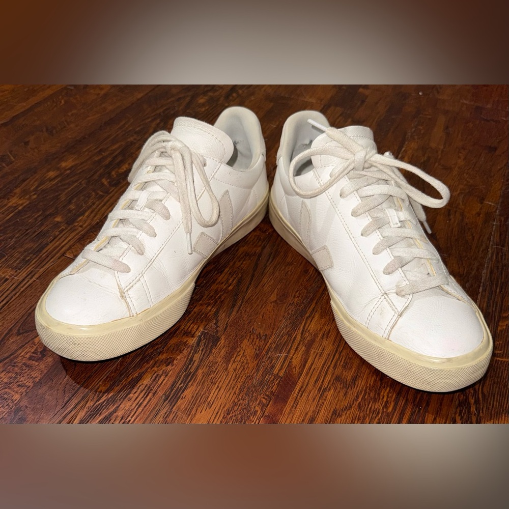 VEJA Campo Sneakers in White and Natural Suede Size US 10 / EU 41 - Picture 8 of 10